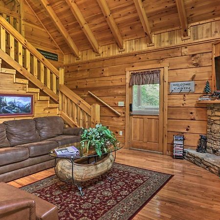 Gatlinburg Mountainside Escape With Deck And Hot Tub! Villa Екстериор снимка